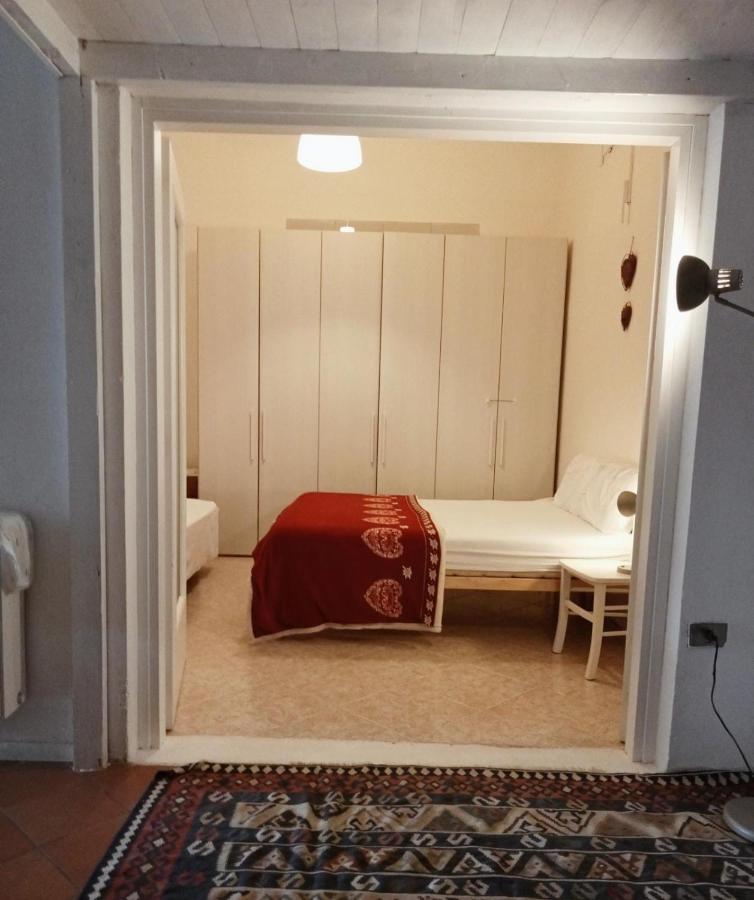 Appartamento Ellen Torbole Sul Garda Bagian luar foto